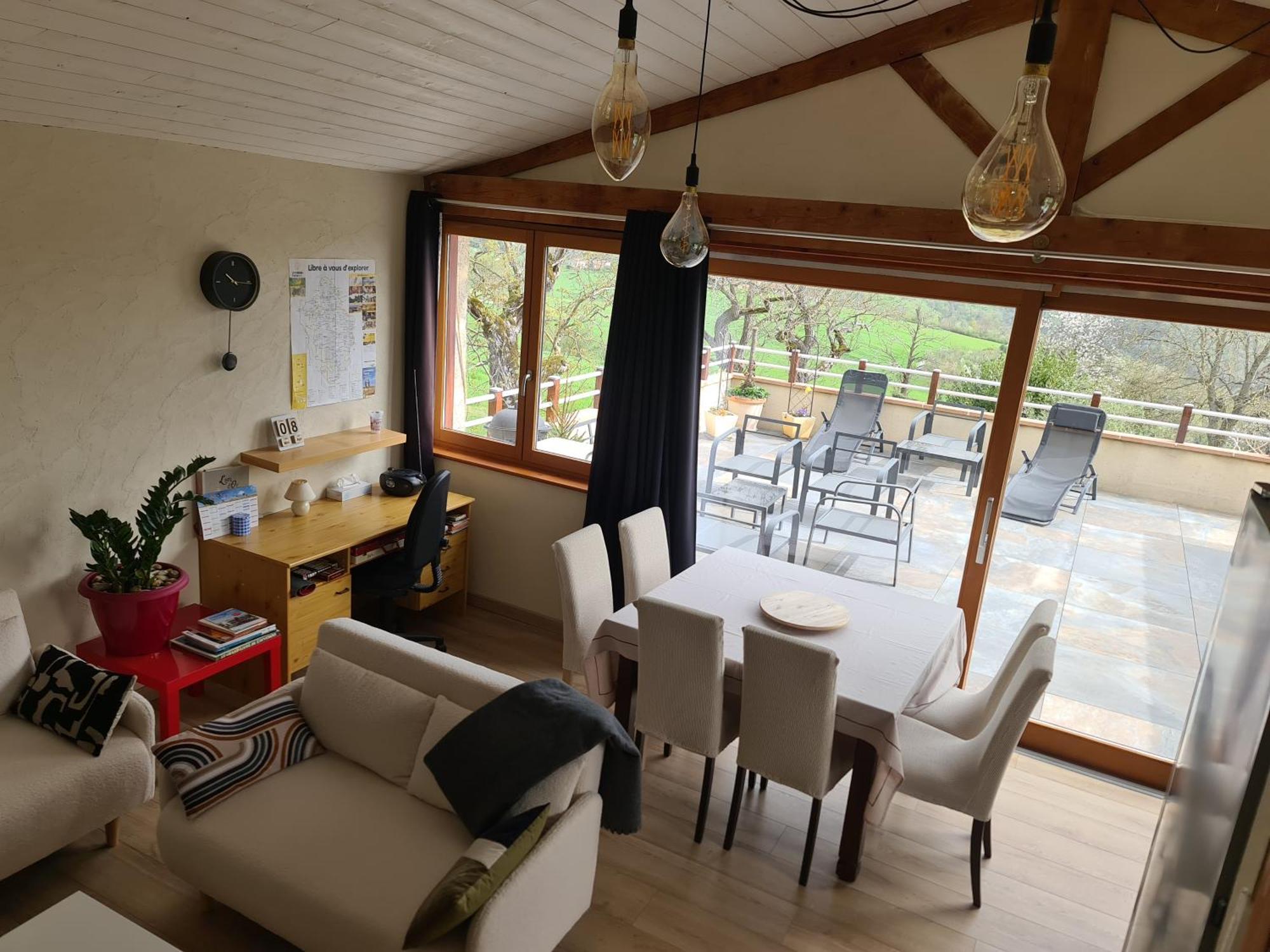 Gite Chez Tiane Saint-Flour-L'Etang Exterior foto